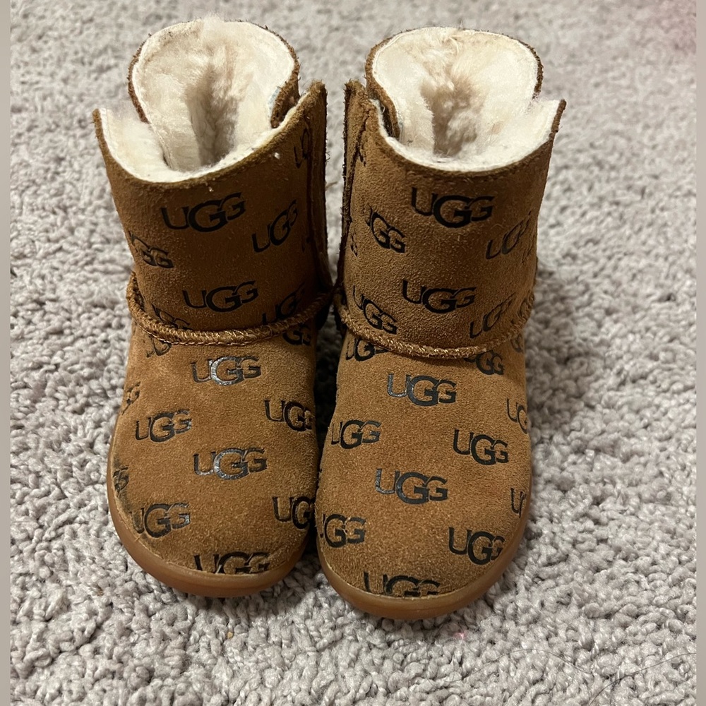 Toddler Ugg Boots- 7